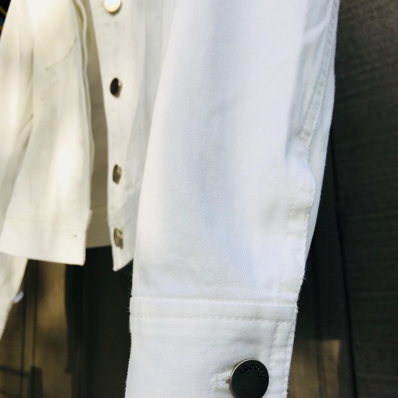 🌸New:Theory white Denim Jacket - Picture 5 of 5